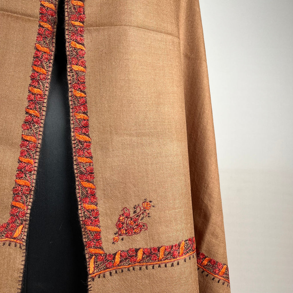 Brown Pashmina shawl with Hashidar Sozni border, Srinagar handicraft