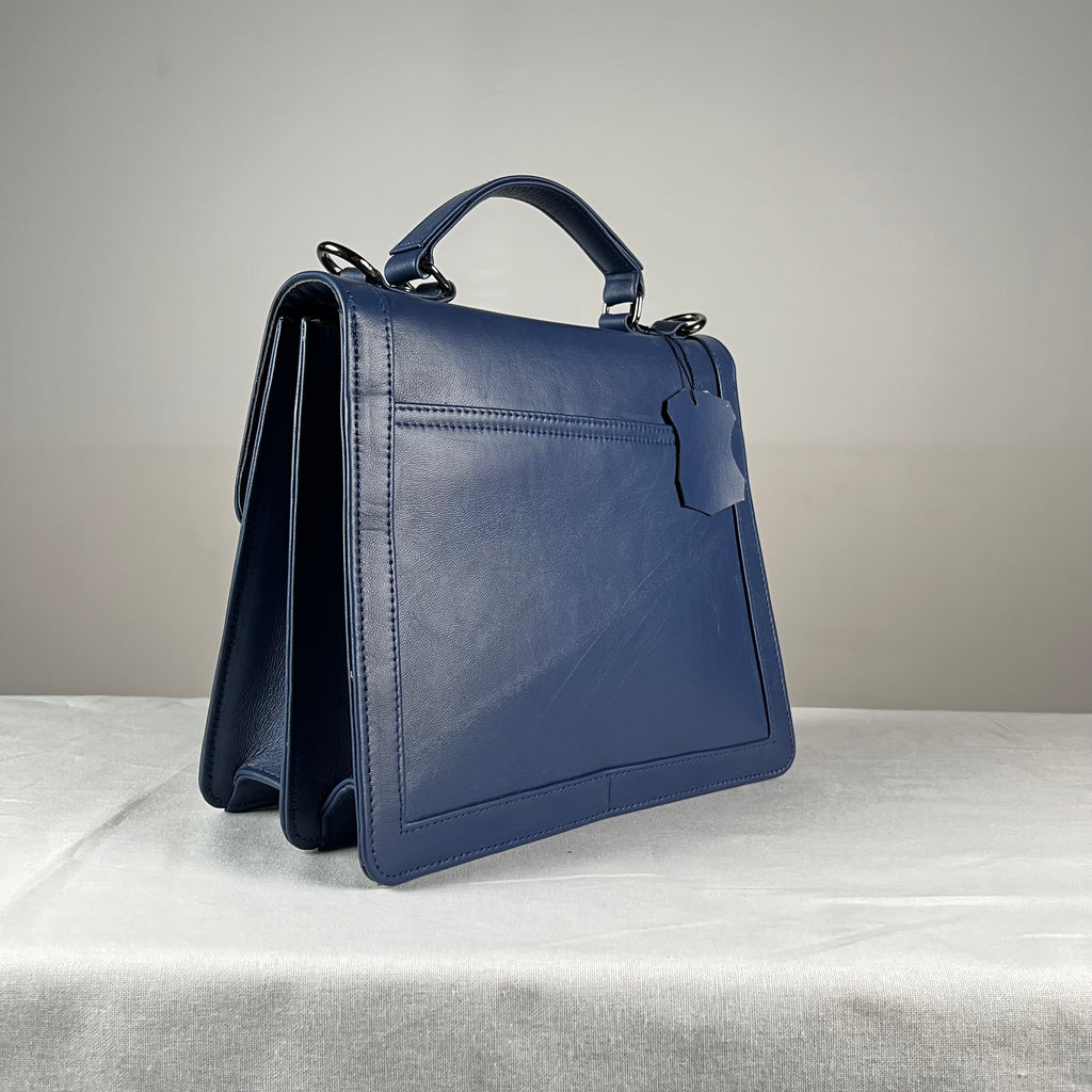Epswift Kelly Hand embroiderd Bag - Blue