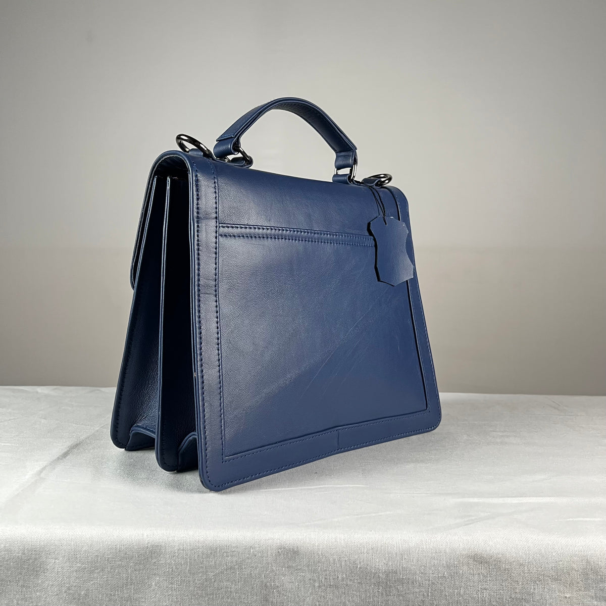Epswift Kelly Hand embroiderd Bag - Blue