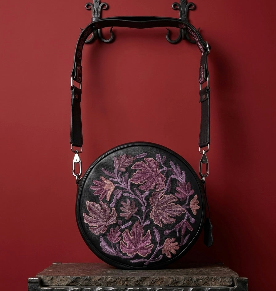 Circle bag sheep leather - (Black)