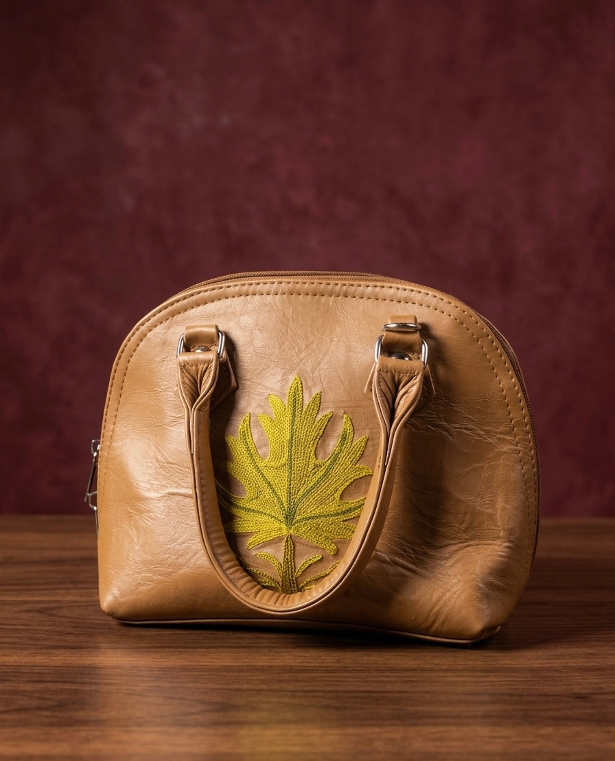 Alma bag hand embroiderd (Tan Brown)