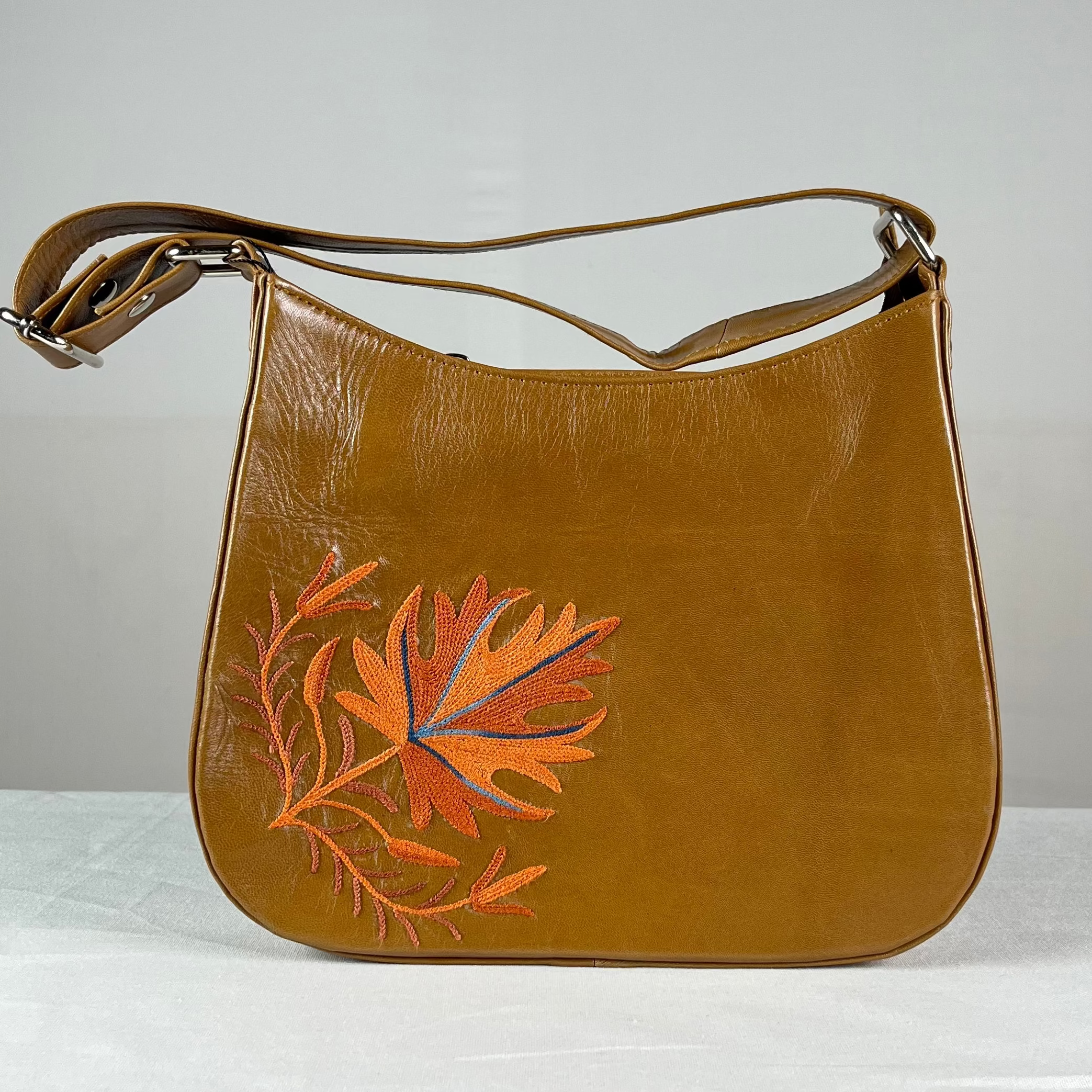 Saddle Bag Sheep Leather – (Brown)