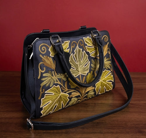 Buffalo Leather Sling Bag – (Black) GreenEmbroidery